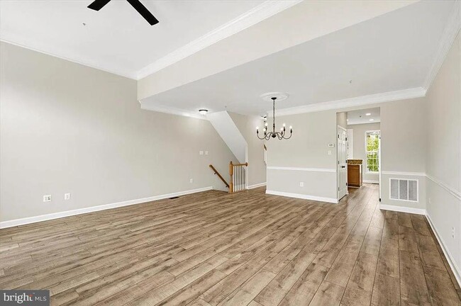 Photo - 3706 Singleton Terrace