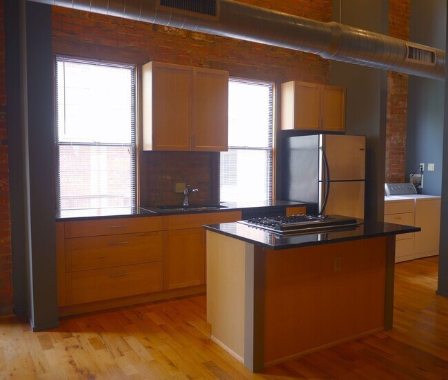 404 Reading Rd Unit 404