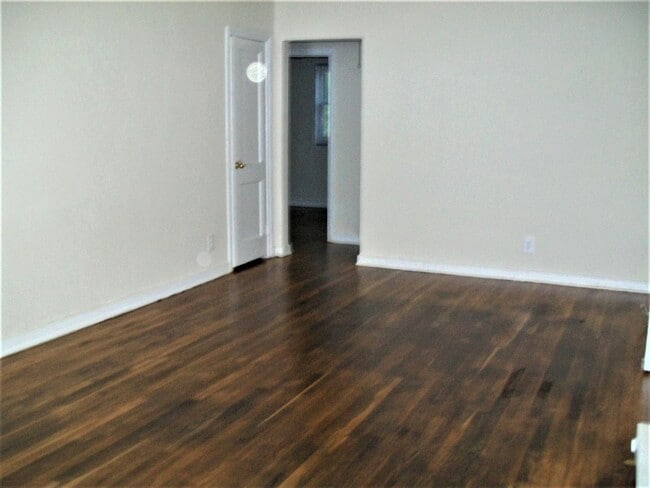 Photo - 2307 Parkside Ave