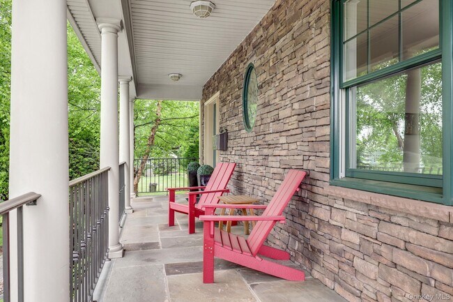 Photo - 10 Nautilus Pl