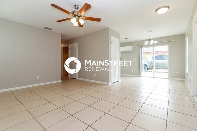 3 Bedroom Pet-Friendly Home in Fort Myers, FL with Main Street Renewal