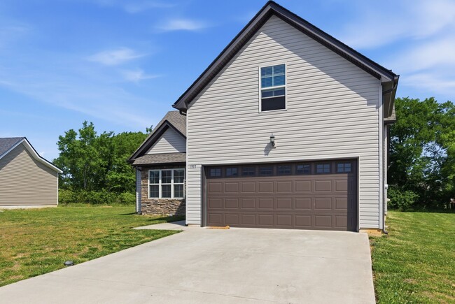 Photo - 1517 Gambill Wood Dr