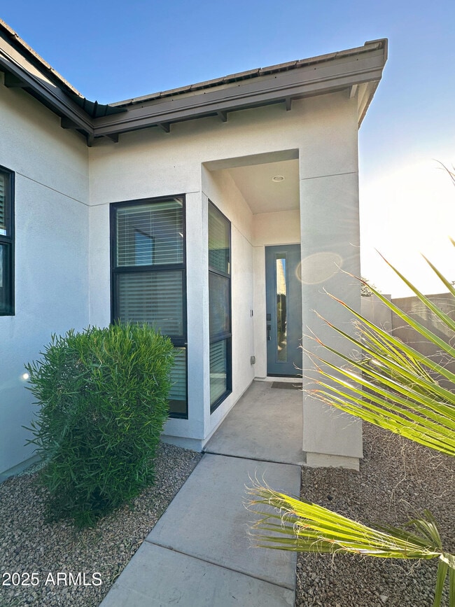 Photo - 9414 S 7th Pl