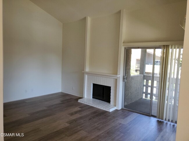 Photo - 427 Arbor Ln Ct