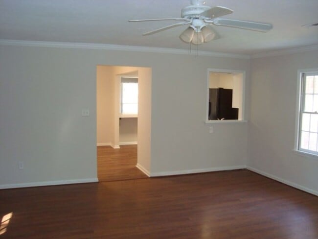 Photo - Move in Ready 3 bedroom!
