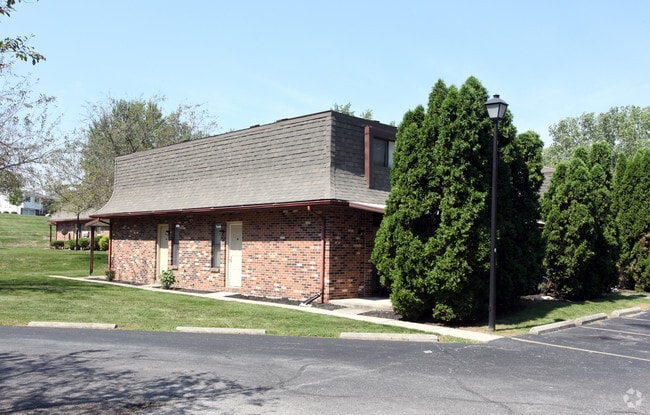 Creekbend & Chase Townhomes