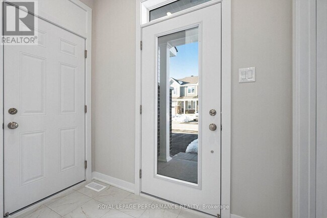 Photo - 416 Epoch St