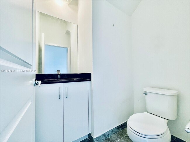 Photo - 5673 Cerva Ln