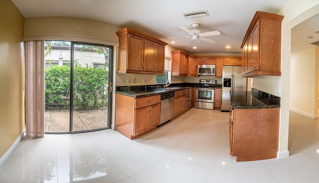 Photo - 8410 Cypress Ln