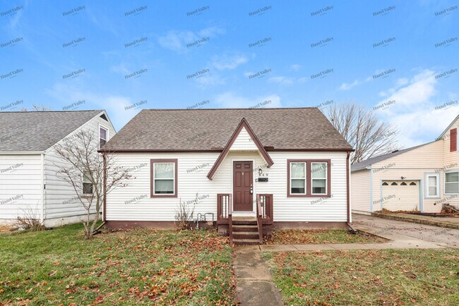 Building Photo - 849 Princeton Ave