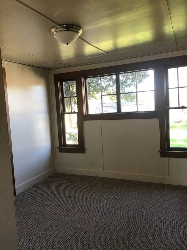 Photo - Country Living