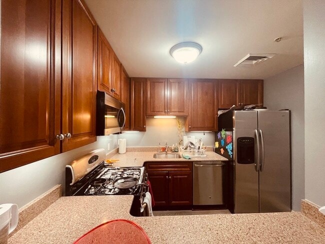 Photo - 318 Rindge Ave Unit 304