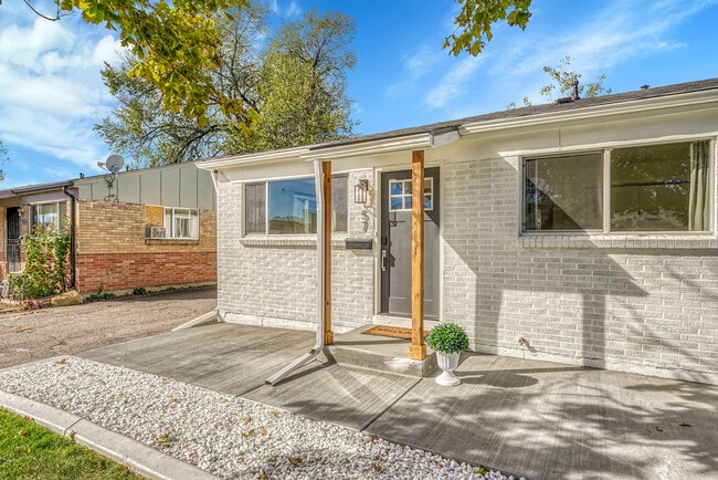 Photo - 57 Del Mar Cir Unit 57