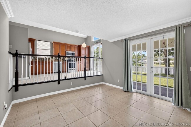 Photo - 1204 Oakwater Dr