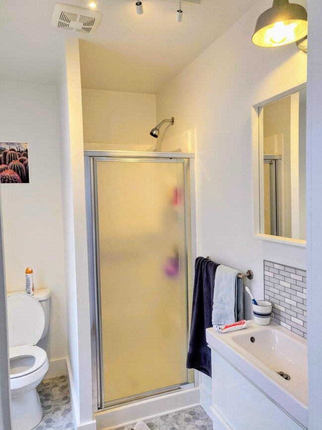 Photo - 80 Murray St Unit 1