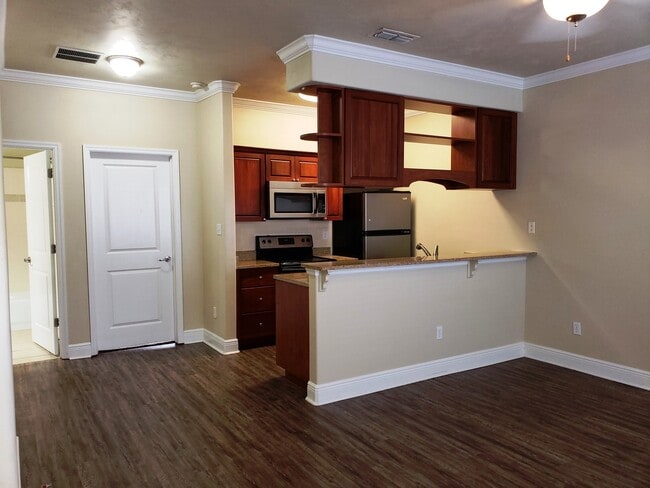 Photo - 3 bedroom/ 3 bath town home for rent in Univerity Green's gated community with a pool and renting...