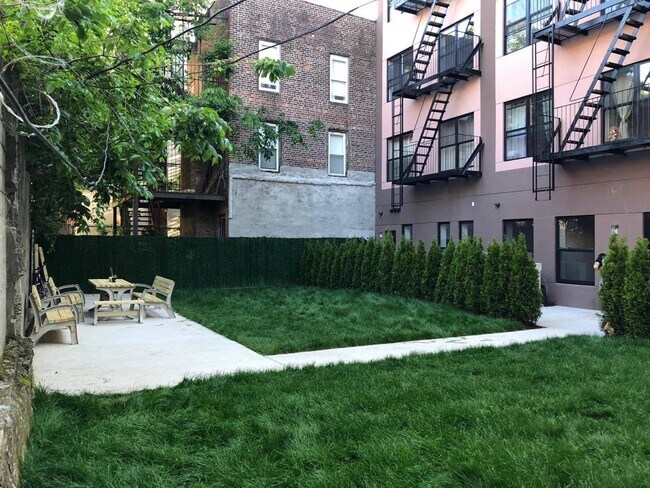 Photo - 203 Rochester Ave