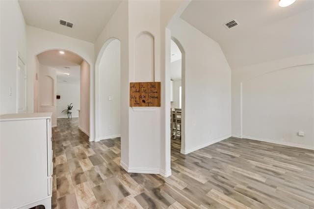 Photo - 814 Bluewood St