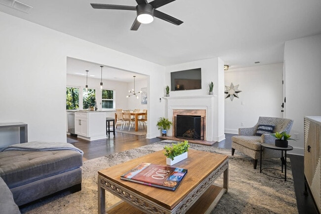 Photo - 2234 Edgemore Dr SE Unit SI ID1475256P