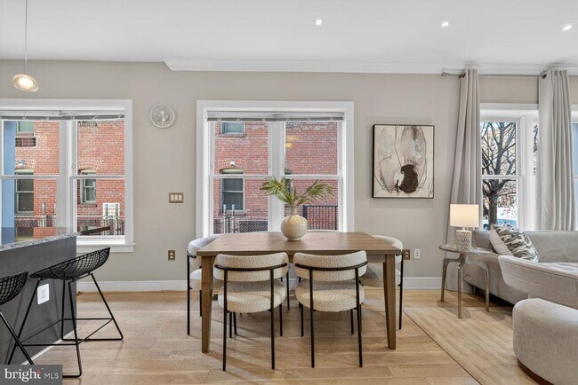 Photo - 2142 O St NW Unit 100