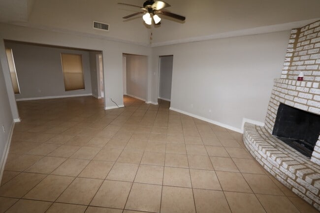 Photo - 6223 Autumn Forest Dr