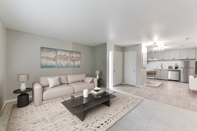 Building Photo - 6305 Deerwood Rd