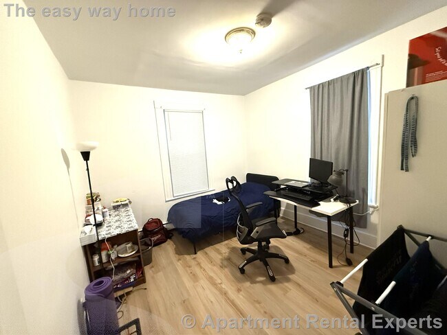 Photo - 52 Portsmouth St Unit #1