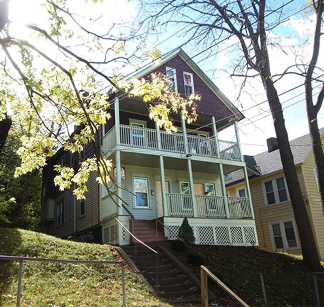Beautiful First Floor Flat with Front Porc... - Beautiful First Floor Flat with Front Porc... Apartamento Unidad Madison 1020.1