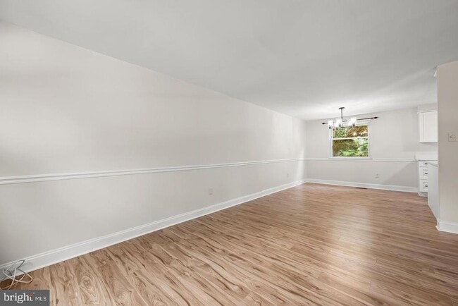5435 The Bridle Path