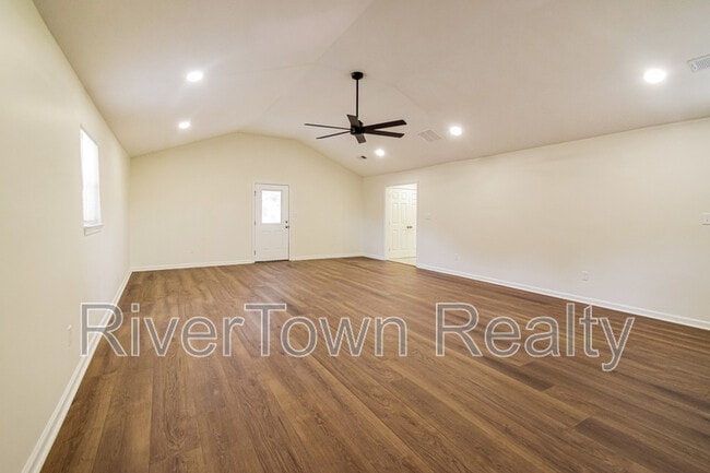 Photo - 277 S Mt Pleasant Rd