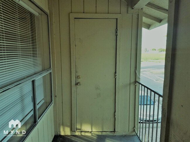 Photo - 6657 W Ocotillo Rd Unit 201