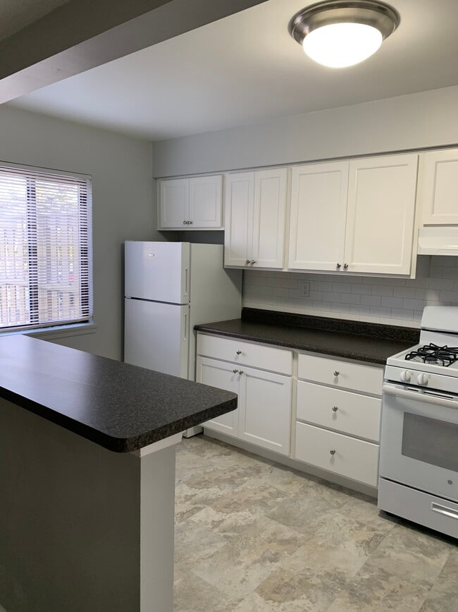 Photo - Highfield Crossing