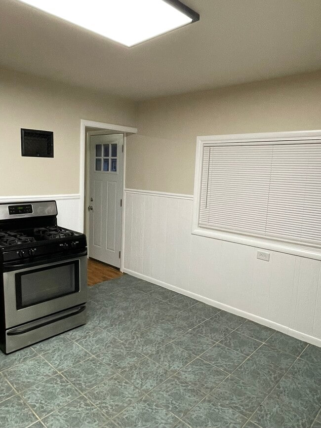 Photo - 2501 Edgewood Dr