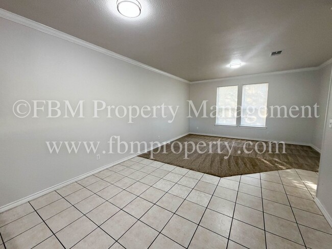 Photo - 706 Biloxi Dr