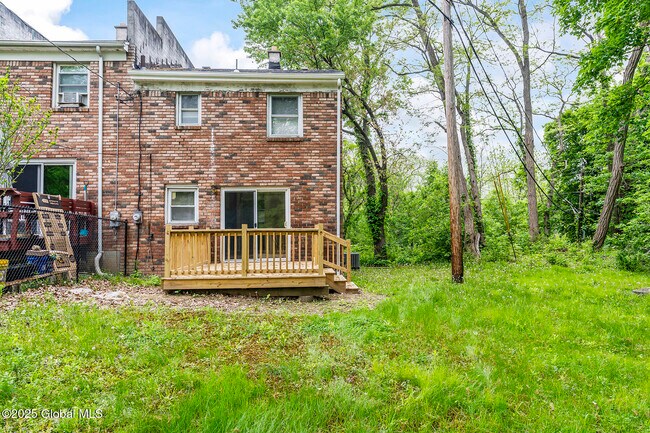 Photo - 98 Mt Hope Dr