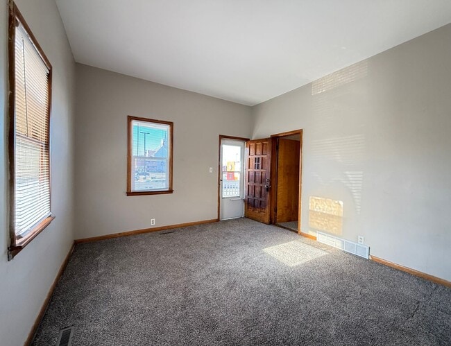 Photo - 2 Bedroom Home in a Quiet East End Location