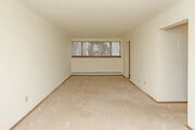 2BR, 1BA - 755 SF