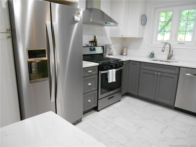 Photo - 12 Allendale Rd