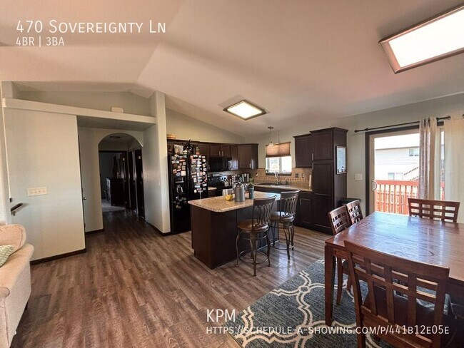 Photo - 470 Sovereignty Ln