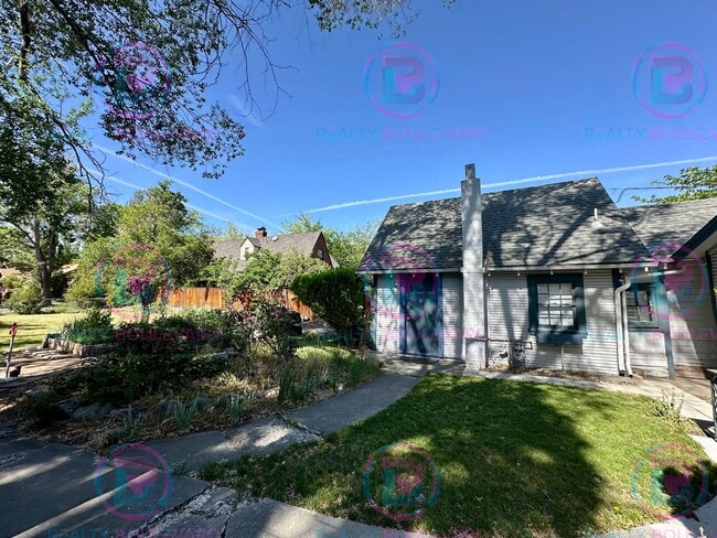 Building Photo - Charming 1-Bedroom Home in Desirable Old Southwest Reno – Lush Yard, Bonus Room & Unique Character!