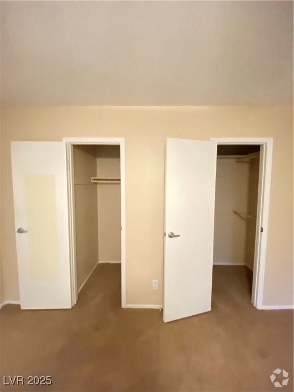 Building Photo - 3125 Pinehurst Dr Unit C Rental