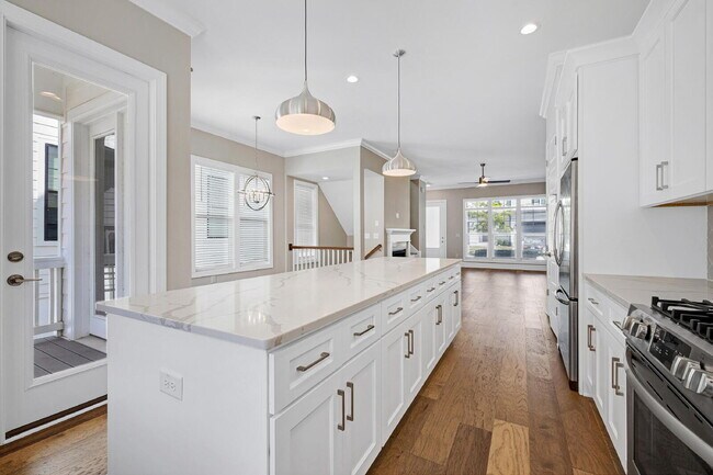 Photo - 4909 Madone Dr