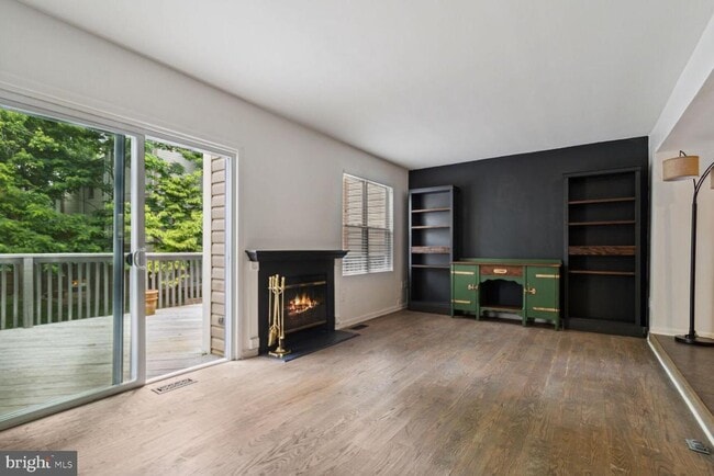 Photo - 2849 Schoolhouse Cir