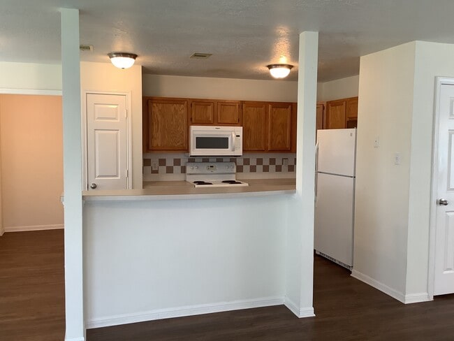 Photo - 13049 Skyline Dr