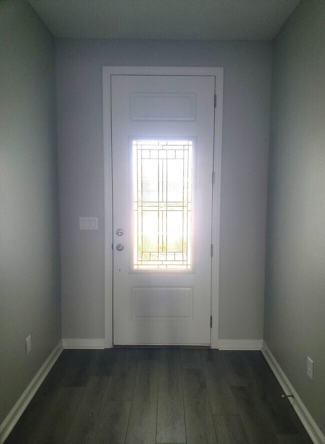 Photo - 89 Signet Cir