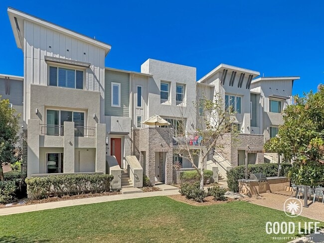 Building Photo - Stunning 3B/3.5BA Townhouse in Carlsbad w/ Attached Garage, AC, & Community Pool!