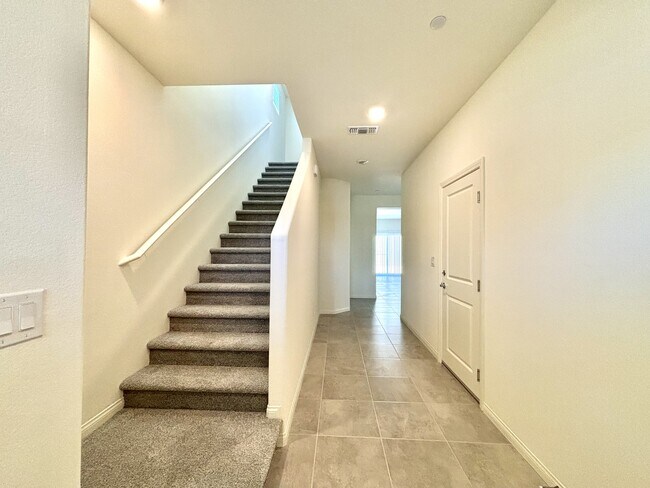 Photo - 4540 Bayley Skye Ave