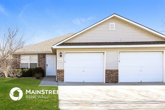 Building Photo - 222 Palmer Ct