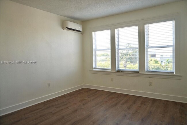 Photo - 501 SW 6th Ct Unit 214