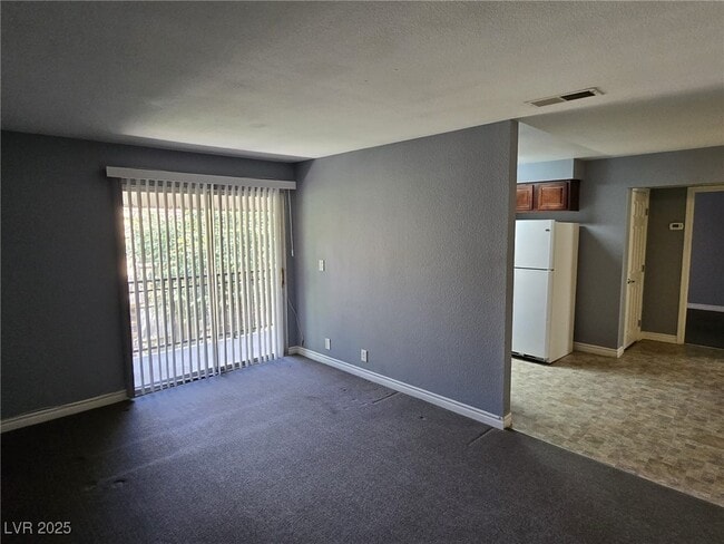 Building Photo - 5060 Indian River Dr Unit 370 Rental